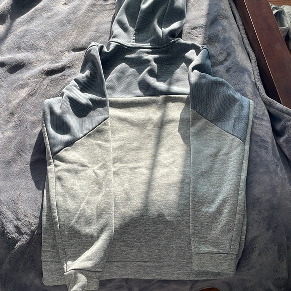 Nike Hoodie - Picture 3 of 3